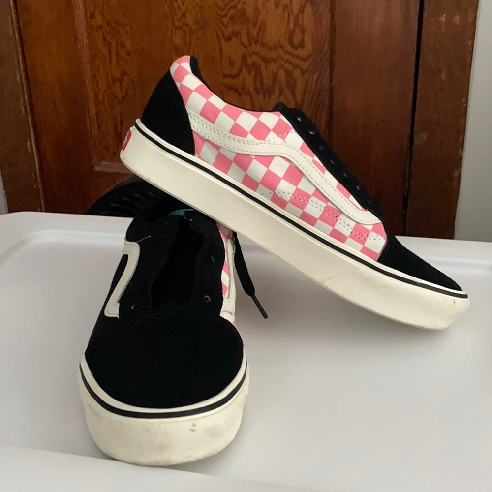 Pink checkerboard half/half comfort Vans